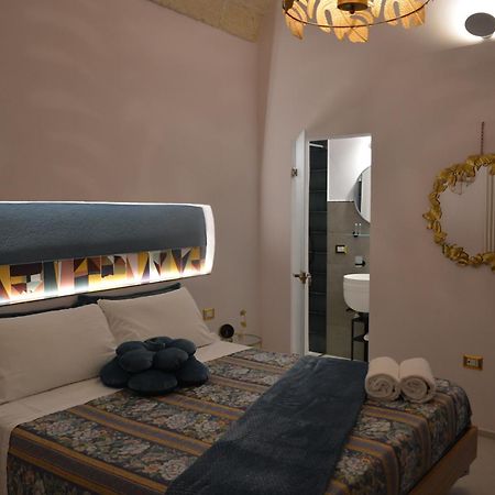 Lovely & Chic Rooms Nei Sassi Matera Exterior photo
